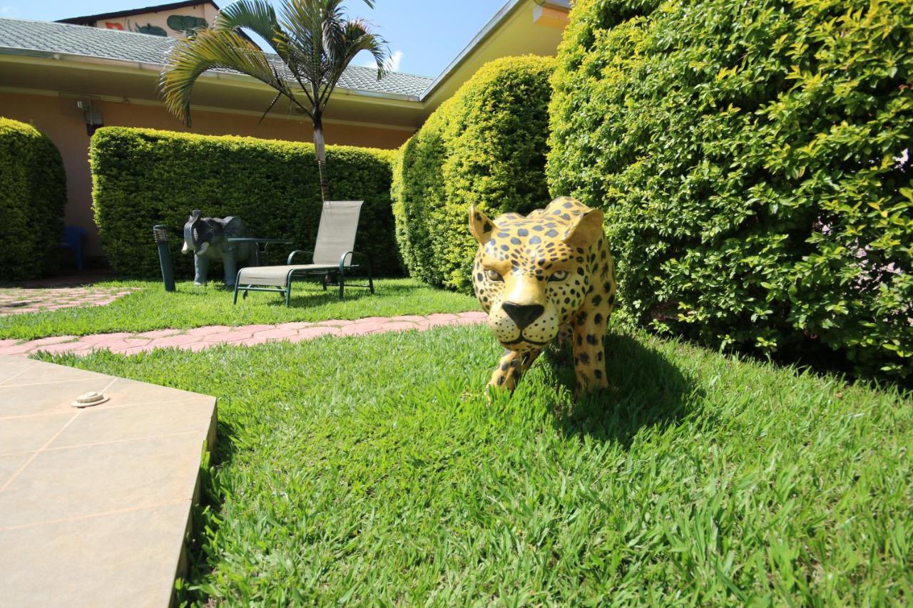 The Big 5 Hotel, Lodge & Camp Lubumbashi Eksteriør billede